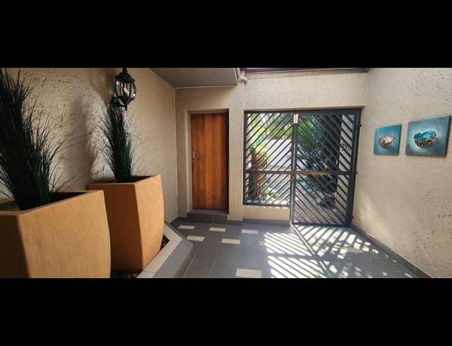 4 BEDROOM HOUSE FOR SALE IN MEYERSDAL